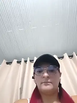 SHARAONELOVE online show from February 5, 2026, 2:27 am