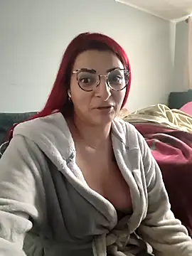 SHARAONELOVE online show from March 6, 2026, 2:35 pm