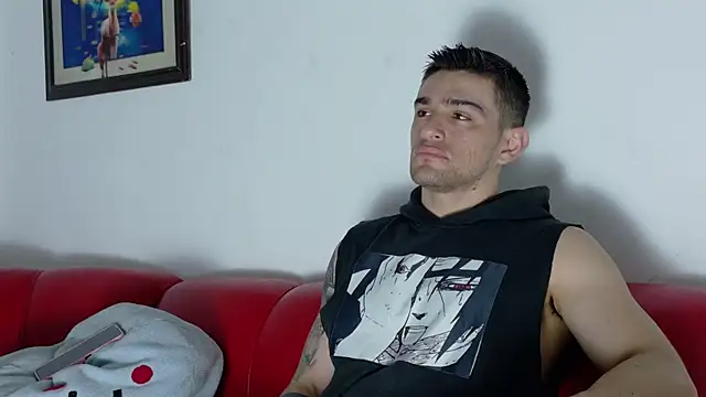 Sexy Alejandro  online show from May 1, 2026, 10:42 am
