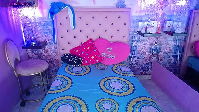jacksyangeel2 online show from December 24, 2024, 2:54 am