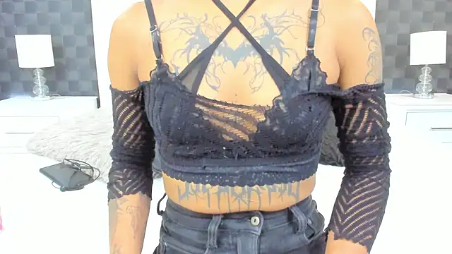 Snapshot of rave_connor chatting on January 18, 2025, 7:26 pm rave connor online show from January 18, 2025, 7:26 pm