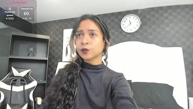 Snapshot of rave_connor chatting on September 15, 2025, 6:30 pm rave connor online show from September 15, 2025, 6:30 pm