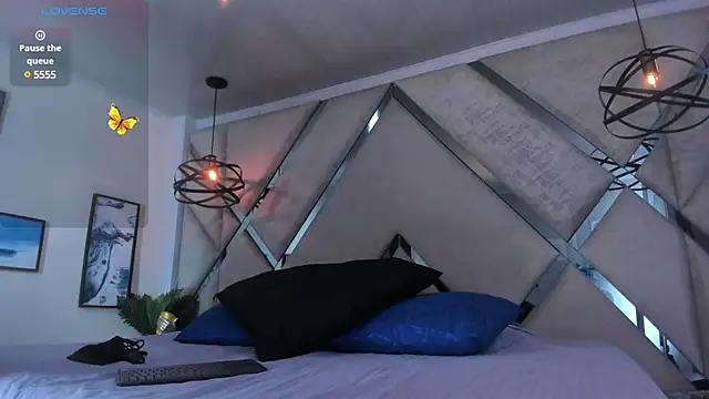 Snapshot of Leah_Evans3 chatting on January 30, 2025, 9:25 pm Leah Evans3 online show from January 30, 2025, 9:25 pm