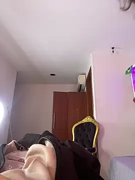 Stefyrossy online show from July 6, 2026, 1:52 pm
