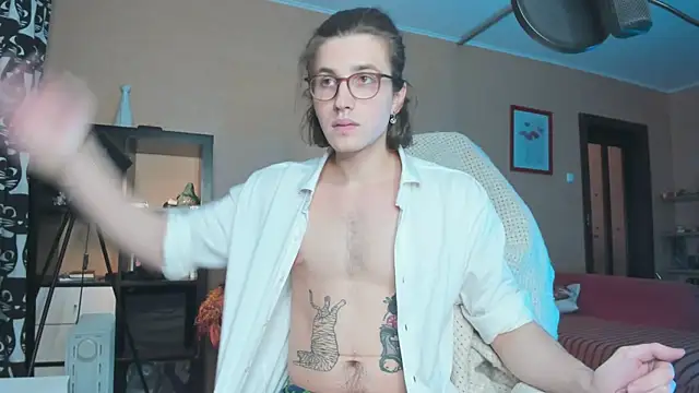 Snapshot of daddyMarty420 chatting on November 20, 2025, 7:46 pm daddyMarty420 online show from November 20, 2025, 7:46 pm