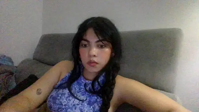 Snapshot of Kiri_Cutee chatting on January 3, 2025, 6:01 am Kiri Cutee online show from January 3, 2025, 6:01 am