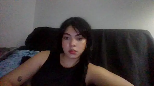 Snapshot of Kiri_Cutee chatting on January 11, 2025, 5:20 am Kiri Cutee online show from January 11, 2025, 5:20 am