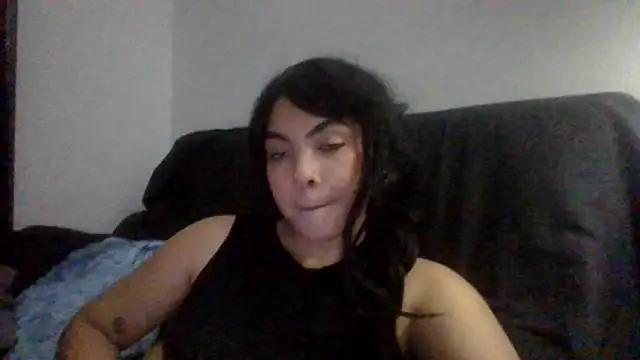 Snapshot of Kiri_Cutee chatting on January 11, 2025, 8:22 am Kiri Cutee online show from January 11, 2025, 8:22 am