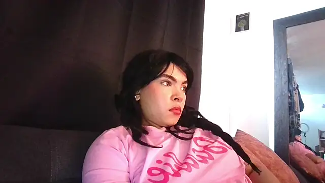 Snapshot of Kiri_Cutee chatting on March 11, 2025, 2:07 pm Kiri Cutee online show from March 11, 2025, 2:07 pm