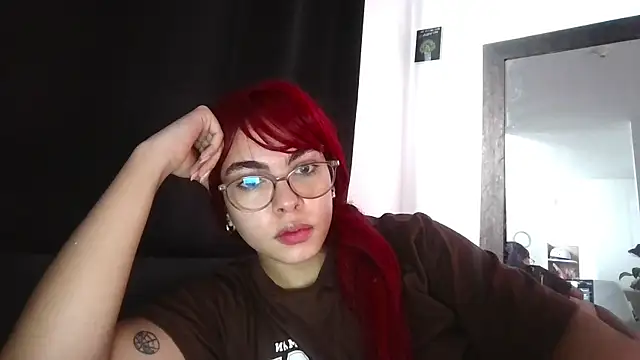 Snapshot of Kiri_Cutee chatting on March 13, 2025, 2:23 pm Kiri Cutee online show from March 13, 2025, 2:23 pm