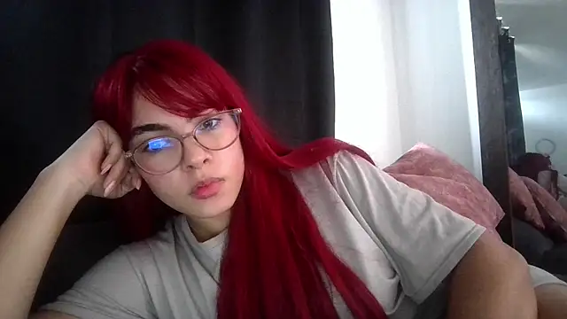 Snapshot of Kiri_Cutee chatting on March 14, 2025, 3:25 pm Kiri Cutee online show from March 14, 2025, 3:25 pm