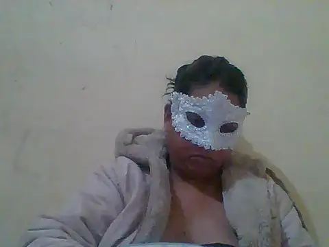 kamayanisingh24 online show from December 30, 2024, 7:11 pm