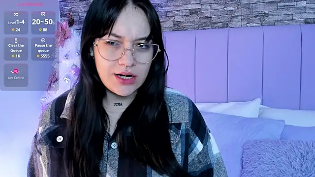 Snapshot of aurora_sweet2 chatting on December 30, 2024, 11:37 am aurora sweet2 online show from December 30, 2024, 11:37 am