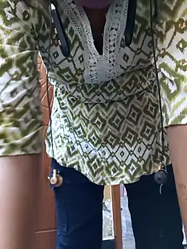 Ananya 34 online show from November 16, 2025, 3:45 am