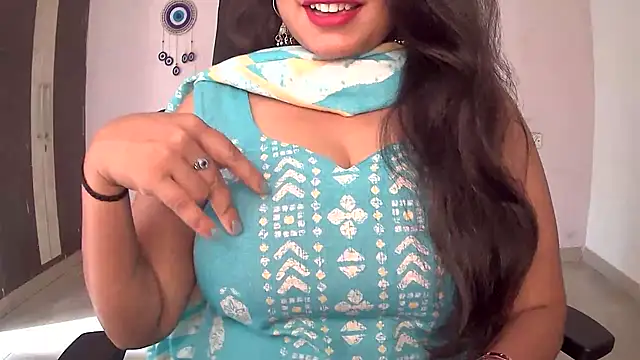 Snapshot of Swetaa_ chatting on September 20, 2025, 5:19 am Swetaa  online show from September 20, 2025, 5:19 am