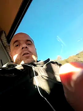 Snapshot of ChristianMouth chatting on October 18, 2025, 2:51 pm ChristianMouth online show from October 18, 2025, 2:51 pm