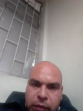 Camilo-31RI online show from May 1, 2026, 11:31 pm