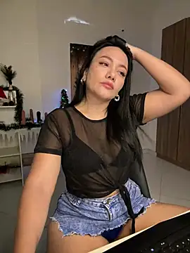 Abril10  online show from December 18, 2024, 2:06 pm