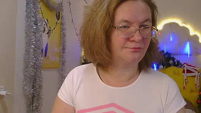 HolyMilfa online show from January 12, 2025, 8:04 am