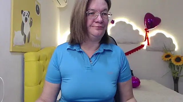 HolyMilfa online show from March 20, 2025, 7:58 am