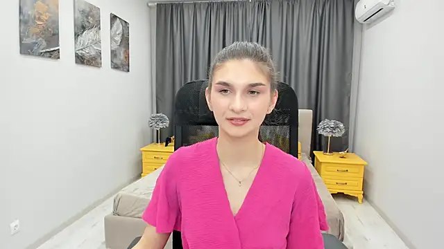 MiaAxel online show from February 6, 2025, 10:26 am