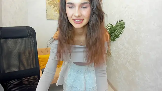 MiaAxel online show from March 6, 2025, 7:36 am