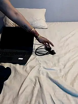 Snapshot of QueenHaryana chatting on October 13, 2025, 6:57 am QueenHaryana online show from October 13, 2025, 6:57 am