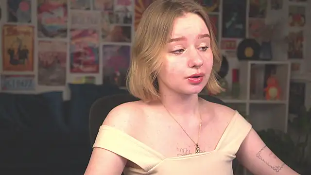 AdeleLoomis online show from March 20, 2025, 2:19 am