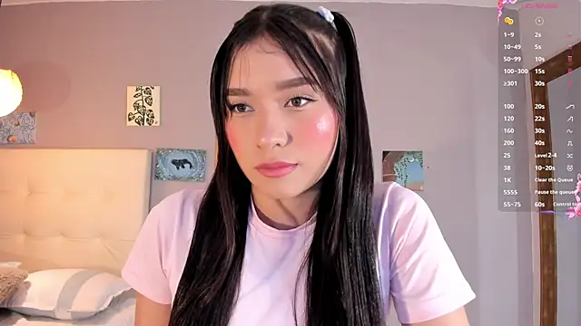 Maia W10 online show from May 6, 2026, 12:32 pm