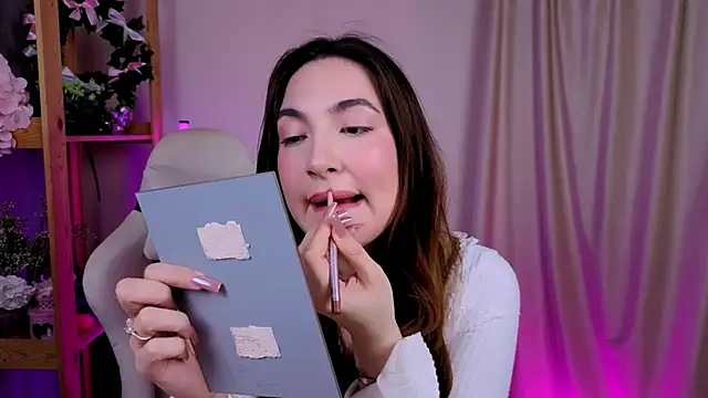 Snapshot of MelissaLovvv chatting on September 21, 2025, 7:15 pm MelissaLovvv online show from September 21, 2025, 7:15 pm