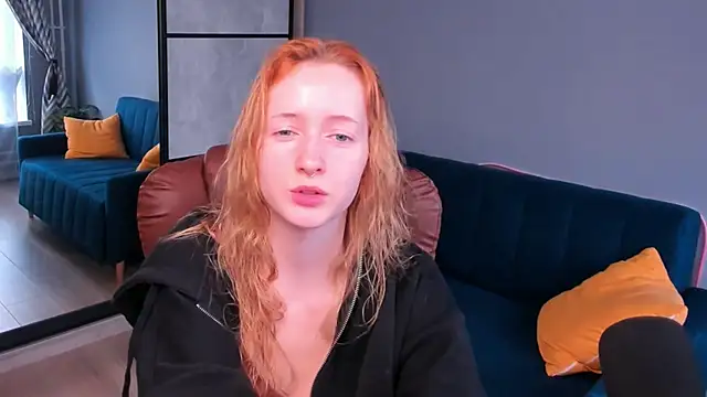 OddlyFamiliar online show from January 30, 2025, 12:59 pm