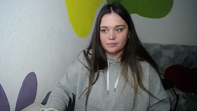  applepie online show from February 19, 2025, 4:44 pm