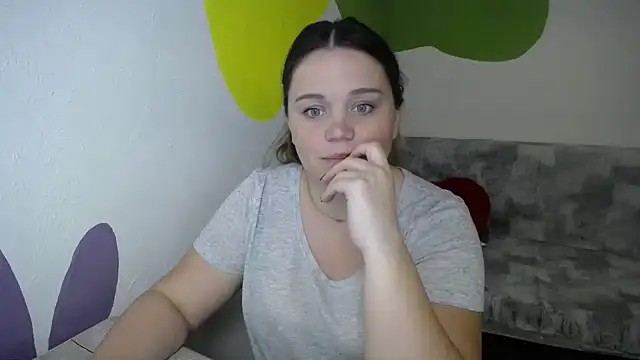  applepie online show from March 5, 2025, 4:13 pm