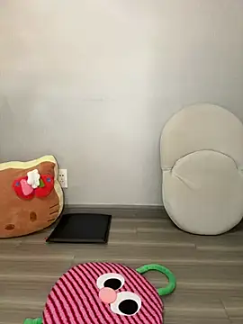 Fairy-HF online show from February 25, 2026, 6:23 am