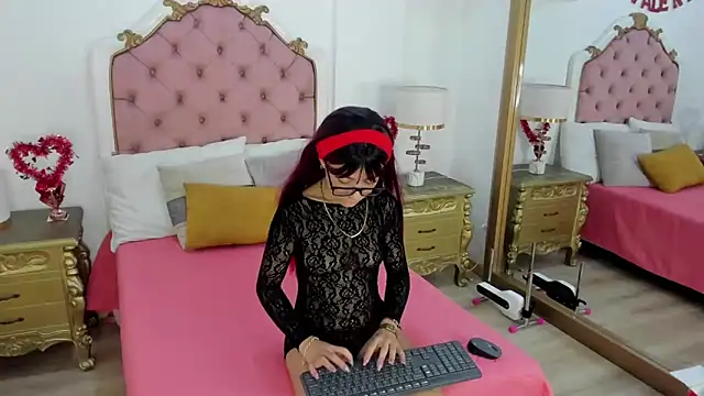 Candy5Girl online show from February 14, 2025, 8:05 pm