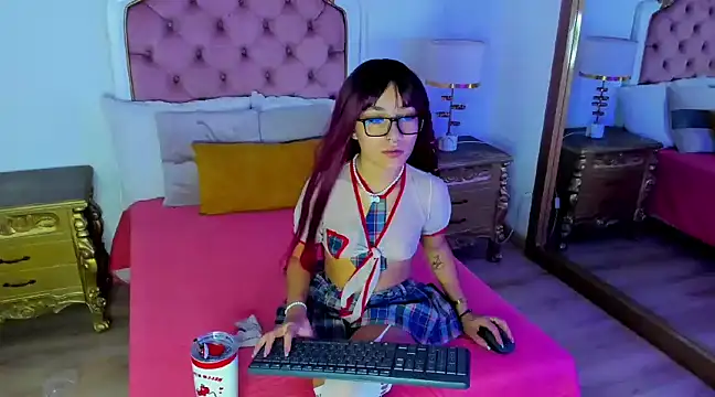 Candy5Girl online show from March 6, 2025, 7:43 pm
