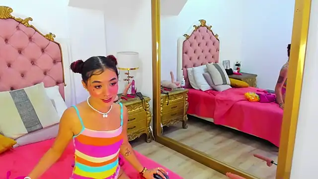 Candy5Girl online show from March 11, 2025, 10:42 pm