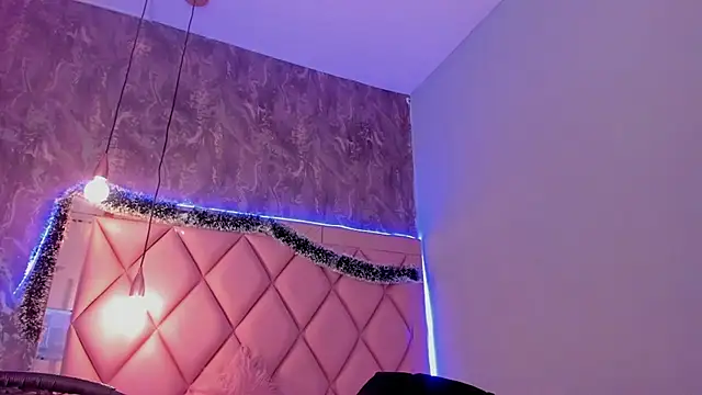 Snapshot of megan_100 chatting on December 28, 2024, 10:02 pm megan 100 online show from December 28, 2024, 10:02 pm