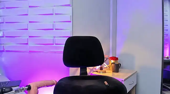 BriannaHarps online show from January 17, 2025, 1:57 am