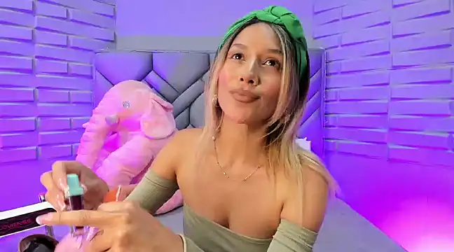 BriannaHarps online show from January 18, 2025, 12:46 am