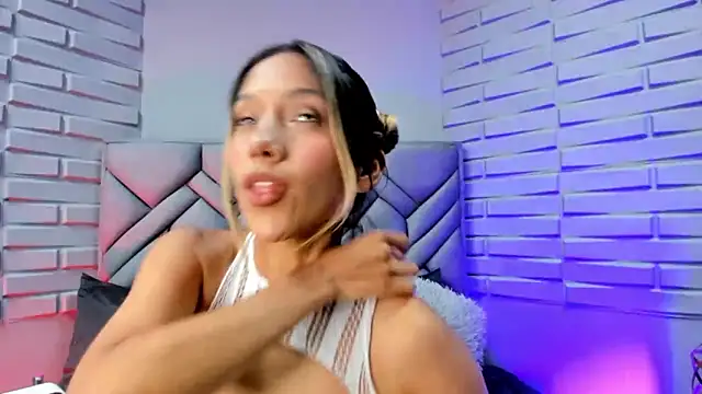 BriannaHarps online show from March 1, 2025, 2:04 am