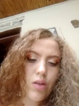 Snapshot of Mia_fooxx_ chatting on November 7, 2025, 8:31 pm Mia fooxx online show from November 7, 2025, 8:31 pm