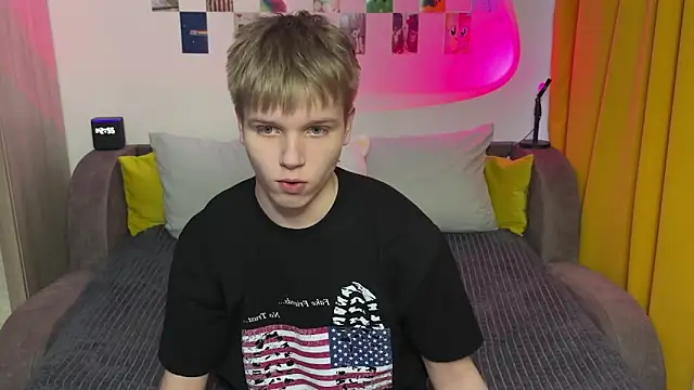 Snapshot of metratok chatting on March 7, 2026, 7:55 pm metratok online show from March 7, 2026, 7:55 pm