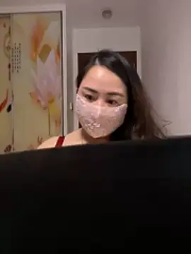 Snapshot of Angie_88 chatting on October 29, 2025, 2:52 pm Angie 88 online show from October 29, 2025, 2:52 pm