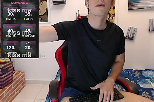 Snapshot of Angelo-cianuro- chatting on October 1, 2025, 10:49 pm Angelo-cianuro- online show from October 1, 2025, 10:49 pm