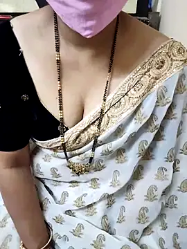 aliseanu online show from November 11, 2025, 5:02 pm