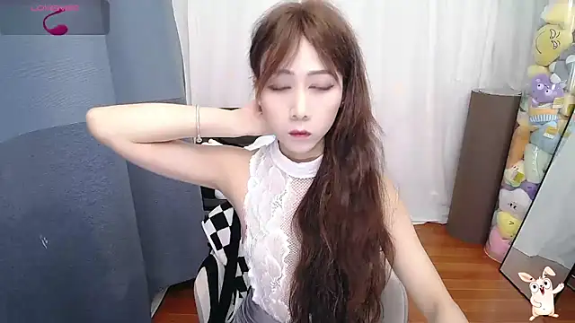 Snapshot of CN-Doudou chatting on September 30, 2025, 2:27 am CN-Doudou online show from September 30, 2025, 2:27 am