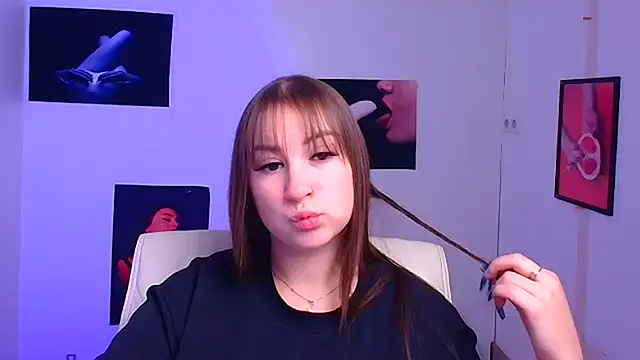 Evelina GG online show from December 24, 2024, 6:33 am