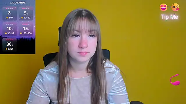 Snapshot of Evelina_GG chatting on September 14, 2025, 5:28 am Evelina GG online show from September 14, 2025, 5:28 am