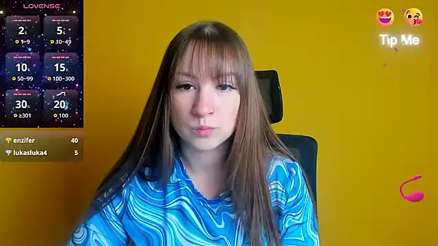 Snapshot of Evelina_GG chatting on October 11, 2025, 11:09 am Evelina GG online show from October 11, 2025, 11:09 am